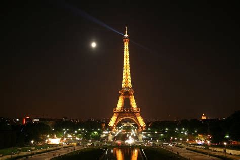 Eiffel Tower At Night Wallpapers - Wallpaper Cave