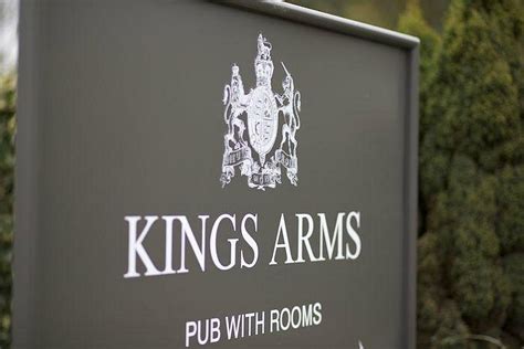 THE KING'S ARMS (Didmarton) - Inn Reviews, Photos, Rate Comparison - Tripadvisor