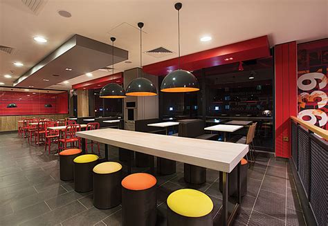 Fast Food Restaurant Interior Design - s3tkoncepts