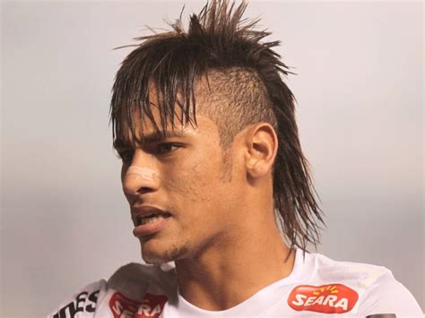 30 Neymar Hairstyles Pictures and Tutorial From Year to Year ...