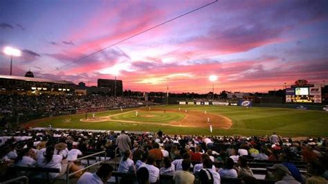 Lansing Lugnuts - Lansing 5:01