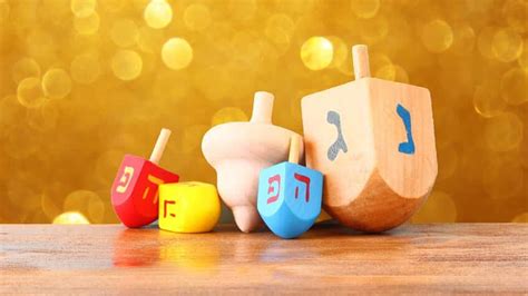 How To Play The Dreidel Game | Sonoma State University