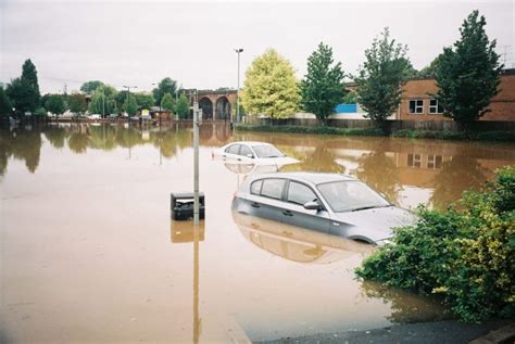 Looking back at the 2007 flooding in Worcestershire - Worcestershire Archive & Archaeology Service