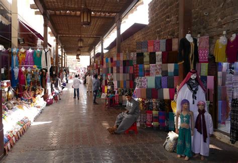 Dubai Textile Souk (Dubai Textile Market), Dubai