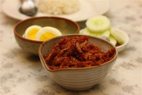 Sambal Ikan Bilis - Kuali