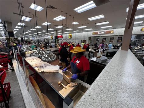 South Carolina's Crazy Big Convenience Store: Buc-ee's in Florence