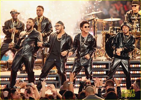 Bruno Mars: Super Bowl Halftime Show 2016 Video - WATCH NOW!: Photo ...