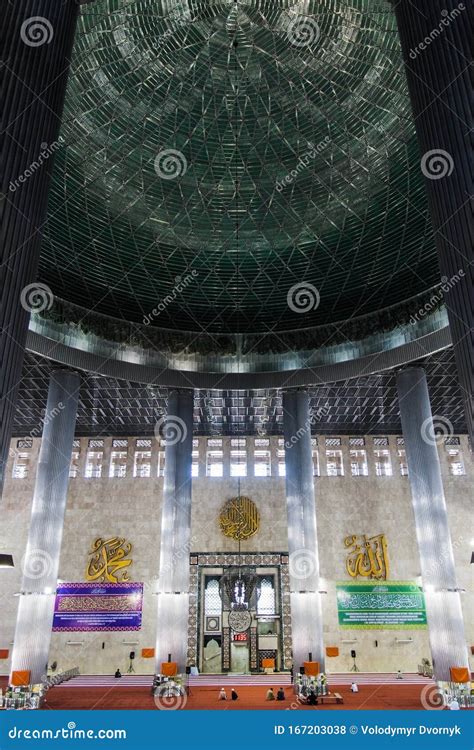 The Interior of the Masjid Istiqlal Independence Mosque Jakarta, Indonesia Editorial Stock Photo ...