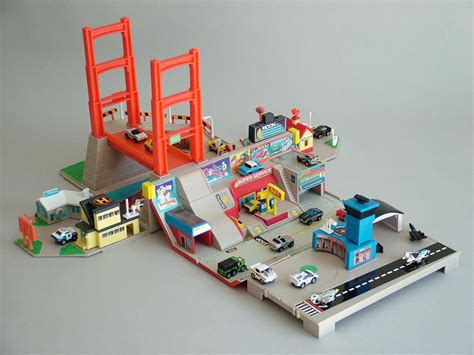 Micro Machines SUPER CITY Toolbox play set (boxed, complete) and 28 vehicles | #1777543879