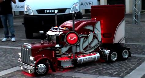 Amazing Custom Built 1:4 Scale Peterbilt Radio Controlled Truck that can Haul a Real Car ...