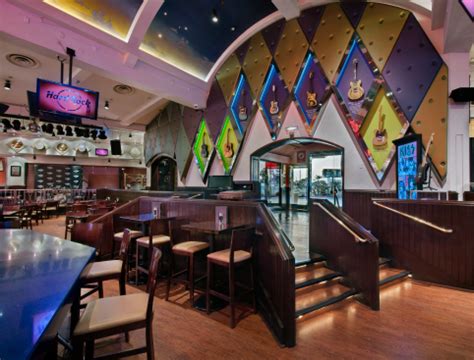 Dinner at the Hard Rock Cafe Las Vegas - AttractionTix