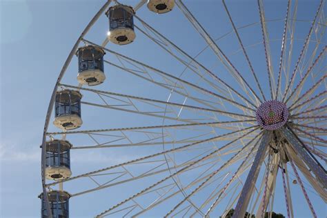 25,000 flock to Nambour Showgrounds — The Sunshine Valley Gazette