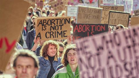 WA: State to decriminalise ‘outdated’ abortion laws | The Courier Mail