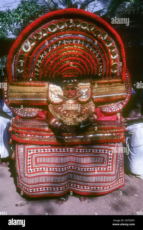 Muchilot Bhagavathi Theyyam, deity of the Vaniyas of North Malabar ...