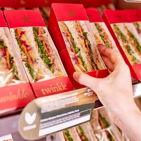 Pret A Manger brings back its popular vegan Christmas sandwich for ...