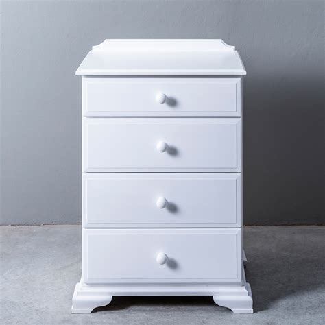 Classic 4 Drawer Chest of Drawers - White | Aberdeens