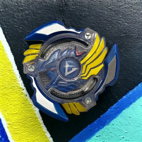 BEYBLADE BURST EVOLUTION SwitchStrike Victory Valtryek V2 $9.99 - PicClick