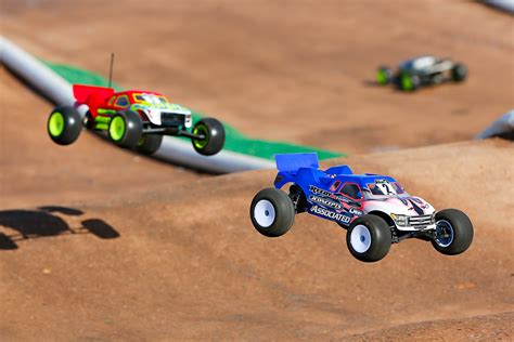 2013 Cactus Classic: Final Round of A-Main Results - RC Car Action