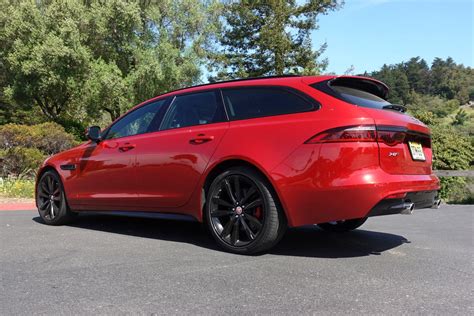 2018 Jaguar XF Sportbrake: Baby got back - CNET