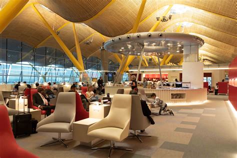 Estudio Lamela presents the new VIP Lounge of Iberia at T4 of Madrid-Barajas Airport - Lamela ...