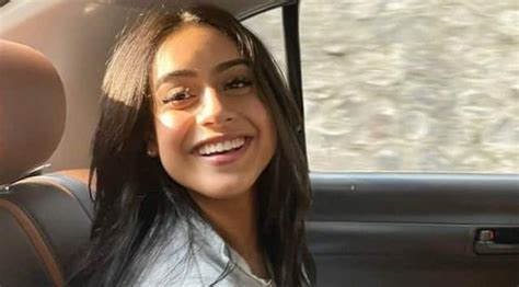 Nysa Devgan parties with friends, fans ask about her Bollywood debut ...