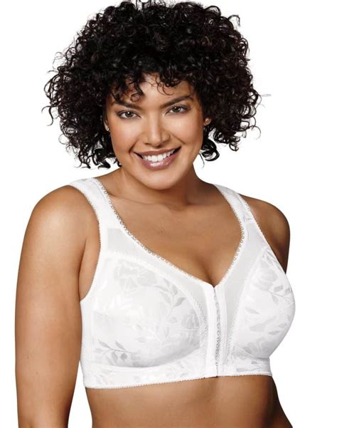 10 Best Bra Options for Older Women | Sixty and Me