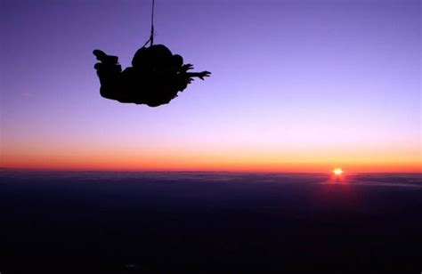 Night Tandem Skydive - 12'000 feet - Skydive Ramblers Reservations