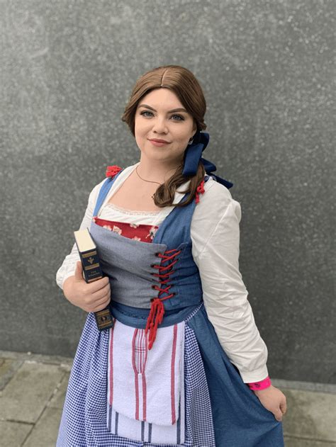 [self] Debuted my village Belle cosplay from the 2017 live action movie at MCM Comic Con today ...