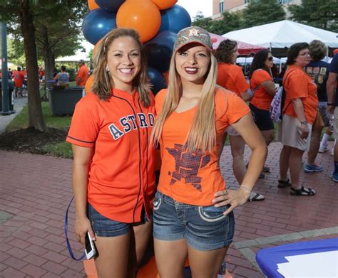 Astros fans at ALDS Game 3