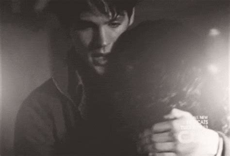 Top TV Ships: Jeremy Gilbert and Bonnie Bennett; The Vampire Diaries ...