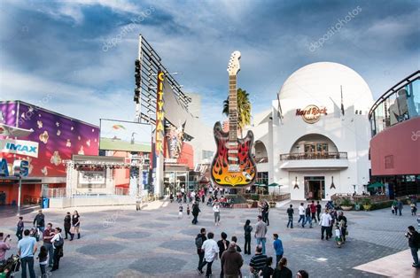 Universal CityWalk Hollywood – Stock Editorial Photo © CHRTKD #61394369