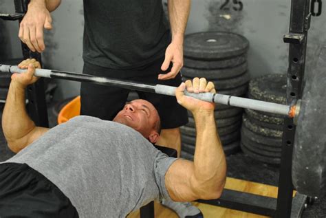 The Bench Press Is a Pull: 5 Cues You Might Be Missing - Breaking Muscle