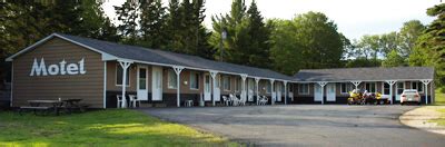 Hillcrest Motel & Cabins - Affordable Lodging in Munising Michigan