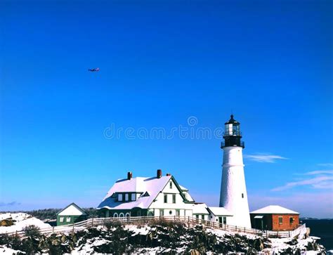 Portland Head Light Off Shore Winter View after Snow Stock Image - Image of park, beating: 140162273