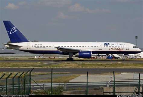 TF-FIW Blue Line Boeing 757-27B Photo by Attila Hollósi | ID 053544 | Planespotters.net