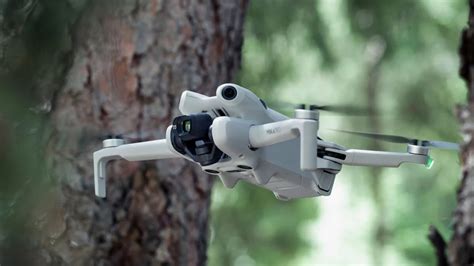 DJI Debuts its Compact, Incredibly Robust New Mini 4 Pro Drone