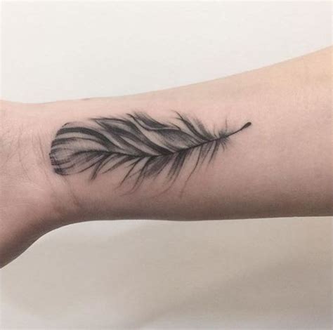 Feather Tattoo: Meaning, Types, Designs, Ideas & Inspiration!