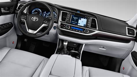 New 2019 Toyota Highlander Interior Design | Toyota highlander interior ...