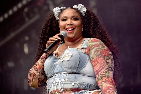 Lizzo of 'Truth Hurts' Fame, Admits She Was ‘Worst Communicator’ as a Child but Learned to Open ...