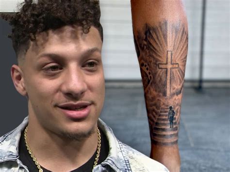 Patrick Mahomes Unveils Huge Leg Tattoo At Chiefs Training Camp