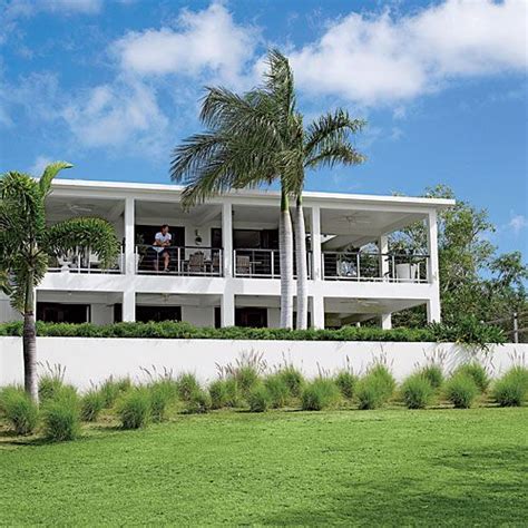 Contemporary-Meets-Caribbean Casa | Caribbean homes, Contemporary beach ...