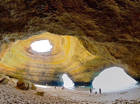 Boat Trip To Benagil Sea Caves Departing From Carvoeiro | experitour.com