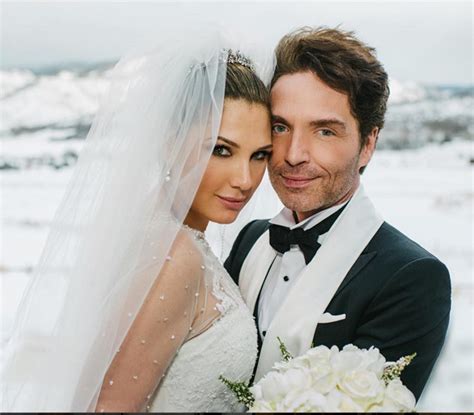 Richard Marx & Daisy Fuentes Are Married, Share Wedding Photos