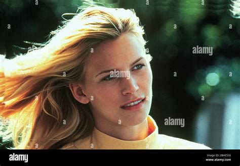 Natasha Henstridge Species High Resolution Stock Photography and Images - Alamy