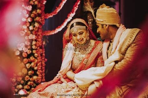 Elegant Arya Samaj Wedding Rituals You Need To Know | WeddingBazaar