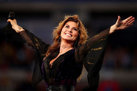 Shania Twain Says Speaking Is 'More Difficult' Than Singing After ...