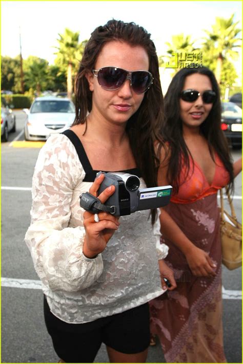 Britney Spears Turns Paparazzi: Photo 615041 | Britney Spears Pictures | Just Jared