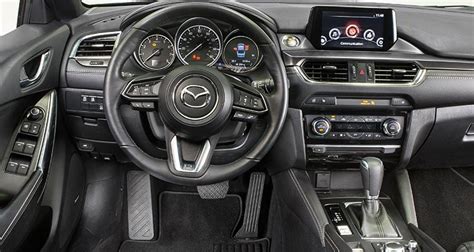 Stylish, Frugal 2017 Mazda6 Sedan - Consumer Reports