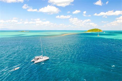 Whitsunday Island Hopping - Sailing Whitsundays