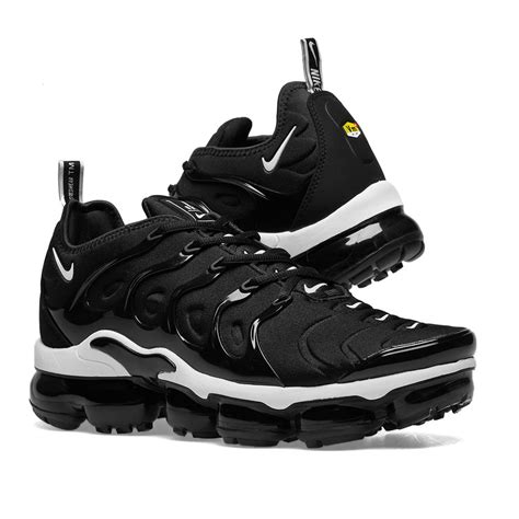 Nike Air VaporMax Plus Black & White | END. (UK)